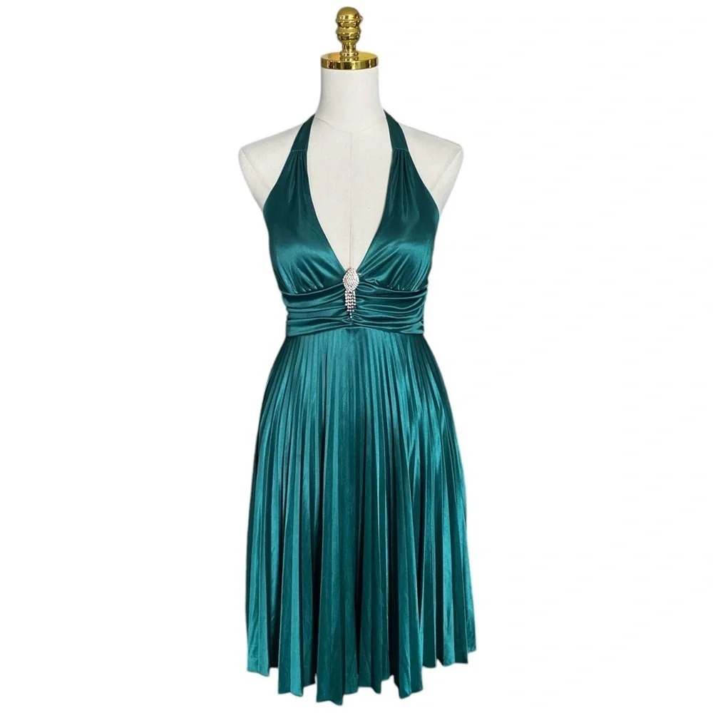 Green Y2K Homecoming Pleated Halter Fit-Flare Cocktail Mini Babydoll Dress Sz M - Picture 2 of 8